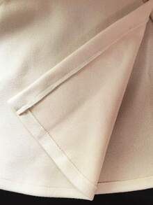 SHEIN Elladie kids Young Girl Beige Color Splice Button Cape Shawl Detail Ladylike Style Woolen Coat For Autumn And Winter