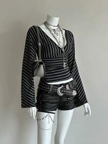 EgrlEra Women's Sexy Baddie Minimalist Striped Fabric Deep V-Neck T-Shirt,Punk Outfits - Multicolor - View 5