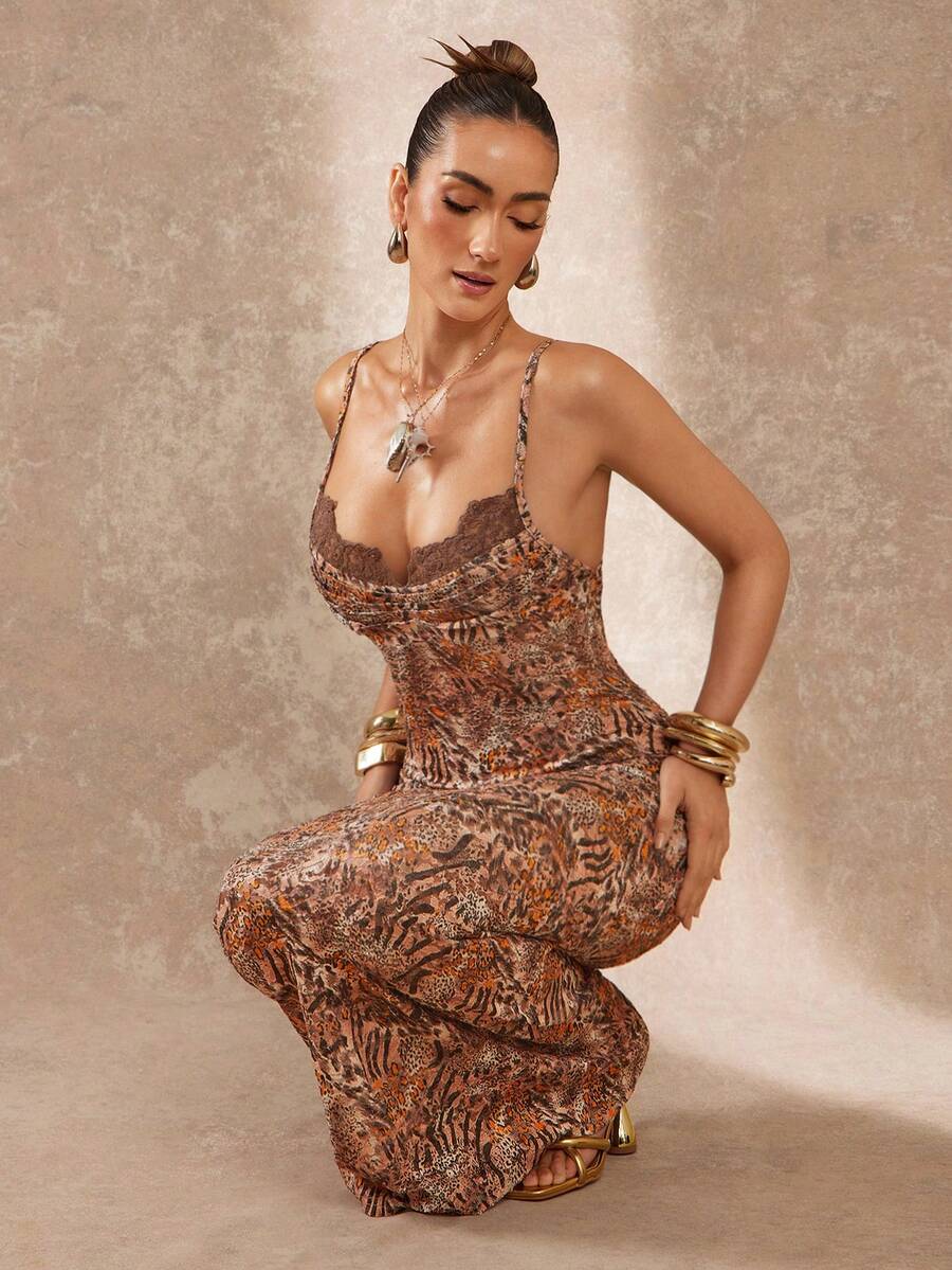 Lumalex Đầm slip ren cổ xếp ly phối màu tương phản họa tiết da báo, nhuộm tie-dye.