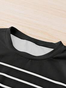 Pariaura 女士条纹休闲百搭T恤图案上衣 - 黑與白 - 查看 4