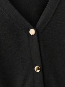 GlowEve V-Neck Metal Button Waist Ruffle Hem Extra Long Sleeve Women Cardigan - Black - View 3