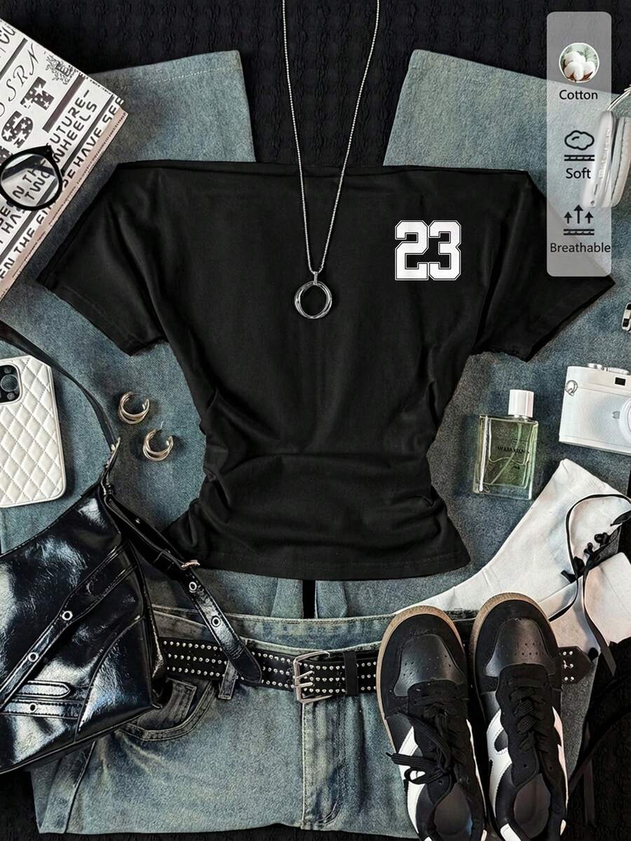 SHEIN EZwear 女士休闲褶皱腰部露肩23号印花短袖T恤，适合夏季穿着 - 黑色 - 查看 1