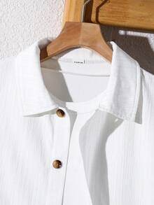 SHEIN 2pcs Set Teen Boy Casual Versatile Comfortable Wave Stripe Lapel Open-Collar Short-Sleeved Shirt Shorts Woven Two Pieces Suit Suitable For Commuting To School Daily Leisure Vacation Travel Suitable For Sports Suitable For Spring And Summer