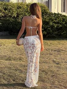 Swim Vcay Women's New Solid Color Shiny Fabric V-Neck Halter Backless Triangle Tie-Up Bikini Bottom, Sexy Hollow Lace Hem Mini Skirt, 3-Piece Swimsuit Set For Vacation, Spring/Summer Beach Skirt Set Crochet Bikini Set Primavera A Estate - White - View 2