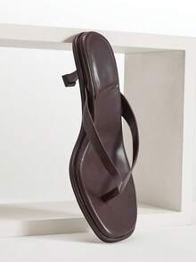 Hauture Fabulous Ladie's Chocolate Faux Pu Thong Sandal Small Heel, Square Toe Spring Summer Chic Holiday Shoes - Chocolate Brown - View 5