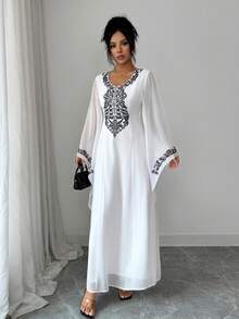 Elenzga Chic Women's White Fabric Long Dress With Geometric Pattern V-Neck And Elegant Cloak Sleeves - White - View 6