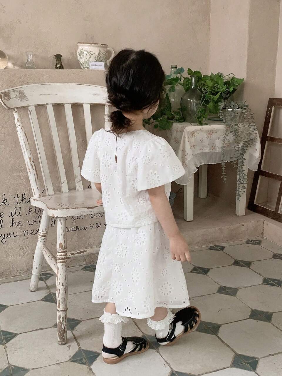 Toddler Girls' Round Neck Lace Short Sleeve Shirt & Skirt 2-Piece Set