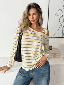 Easowa 露肩长袖女式T恤，轻薄透气的奶油黄色T恤，适合夏季外出防晒，浪漫度假装，海滩休闲装，日常通勤装。时尚条纹露肩长袖上衣，休闲宽松针织衫，春夏百搭。别致黄白条纹不对称露肩T恤，宽松长袖薄针织套头衫，休闲日常穿着。时尚女士条纹露肩长袖上衣，纯色/休闲款。 - 彩色 - 查看 1