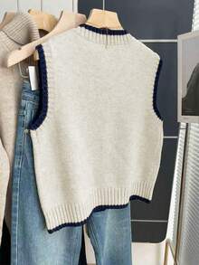 Franclia French Retro Loose Round Neck Sleeveless Contrast Trim Khaki Women Sweater Vest, Suitable For Autumn/Winter Women Outfits