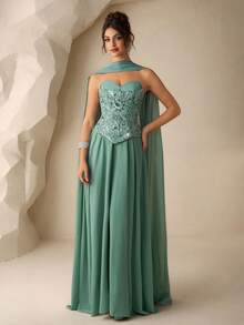 Coutiva Luxury Embroidered Beaded Evening Gown, High-End Formal Dress With Elegant Vibe - Green - View 3