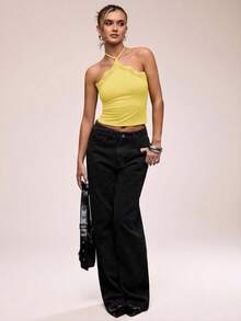 SHEIN BAE Kamisol Wanita Warna Polos Minimalis dengan Patchwork Renda dan Leher Halter - Kuning - View 4