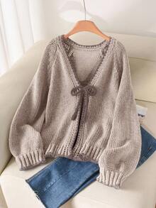 CosyJoli Sweater Kasual Ukuran Besar dengan Pita Ikat dan Trim Kontras, Kardigan/Musim Dingin - Aprikot - View 3