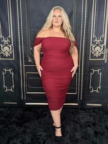 Hourglow Dollyholly86 Plus Size Off Shoulder Long Dress, Spring Summer Beach Outfit,Birthday Dresses For Women, For Hourglass Body Shape - Burgundy - View 6