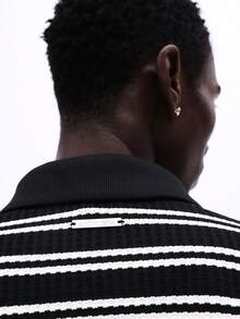 SUMWON 男士横条纹针织 Polo 衫，纽扣门襟，常规版型，长袖翻领，秋冬休闲款 - 黑與白 - 查看 5