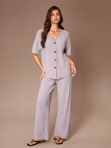 Lazeform Conjunto de chaqueta y pantalón de felpa suave acanalada con botones para estar en casa - Rosa - Ver 3