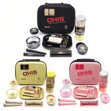 EVA材质烟具配件套装，包含卷烟纸、烟灰缸、研磨器、储物罐、烟斗、托盘、卷烟器等。家用及户外携带皆宜，是生日、节日、万圣节、圣诞节的完美礼物之选。