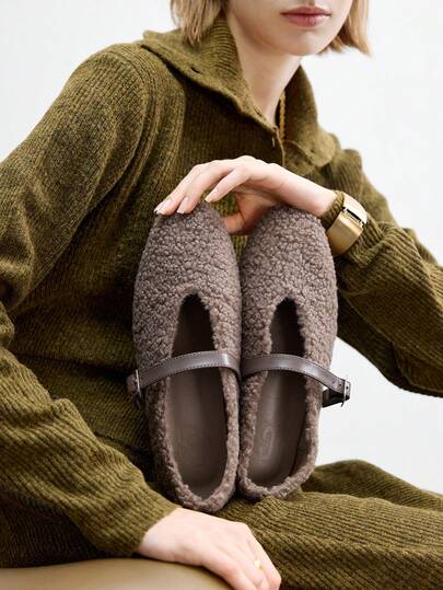 CUCCOO BIZCHIC Women's Casual Solid Color Plush Flats