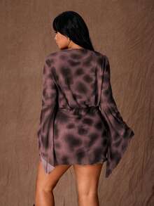 Rustia Deep Draped Neck Leopard Print Mesh Bodycon Mini Dress With Flared Sleeves, Sexy Party Wear For Women, Early Autumn - Red Violet - View 2