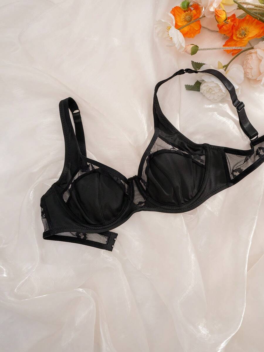 Comfortable Underwire Lace Patchwork Thin Underwear - Black - View 1