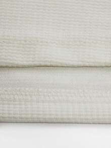 Manfinity Homme 男士纯色圆领短袖休闲T恤，适合日常休闲、周末旅行、户外活动、探险旅行、轻松的工作环境或半正式场合，也可作为送给男友/丈夫的礼物，周年纪念/生日礼物，适合派对、暑假、新年、婚礼、情人节等场合。米色针织纹理面料T恤，适合周末旅行、户外活动、探险旅行、轻松的工作环境或半正式场合，也可作为送给男友/丈夫的礼物，周年纪念/生日礼物，适合派对、暑假、新年、婚礼、情人节等场合。男士两件套休闲短裤套装，男士两件套夏季男士套装，男士两件套运动套装。 - 米色 - 查看 5