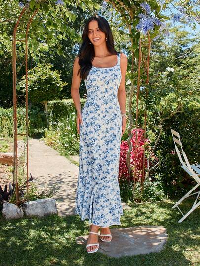 KARISMINA Floral Print Sleeveless Dress For Women, Suitable For Spring/Summer Vacation