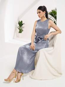 Al Najma 女士优雅腰带设计无袖连衣裙，适合派对和活动 - 灰藍色 - 查看 6