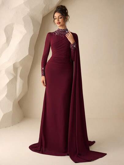 Coutiva 优雅高领雪纺珍珠水钻设计，长袖鱼尾裙摆正式晚礼服，专为婚礼宾客、舞会、派对、毕业典礼和开学典礼等场合设计。