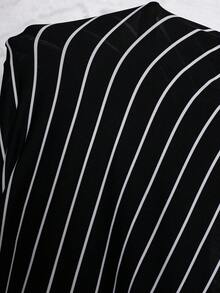 SHEIN LUNE 三件套加大码套装：镂空V领条纹长袖上衣、纯色无袖上衣和紧身裤 - 黑與白 - 查看 8
