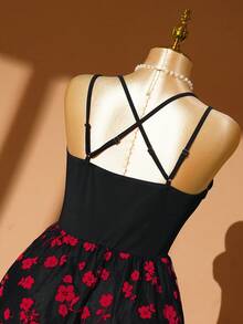 DreamSkyne 大码玫瑰花卉植绒网纱A字吊带裙 - 彩色 - 查看 5