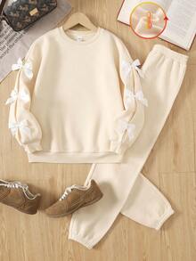 SHEIN Tween Girl Retro Collegiate Knit Crew Neck Colorblock Bow Long Sleeve Sweatshirt Set - Apricot - View 1
