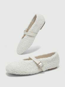 CUCCOO BIZCHIC Sepatu Slip-On Kasual Wanita dengan Desain Gesper dan Bahan Bulu Imitasi untuk Natal dan Hari Valentine - Putih - View 10