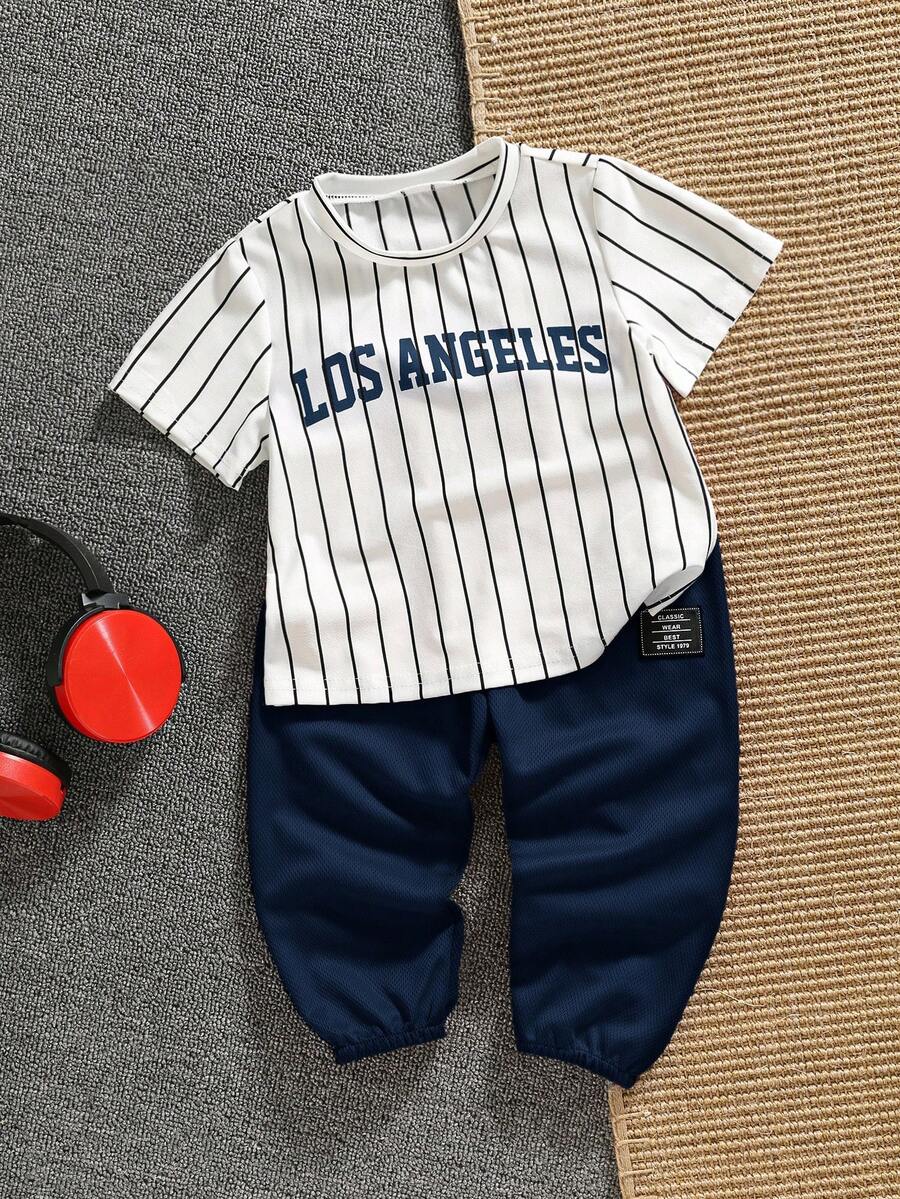 SHEIN 2件套男/女婴舒适透气吸汗休闲运动条纹T恤和慢跑裤套装，适合室内、室外、日常、运动、玩耍、聚会、拍照、度假、春夏穿着。 - 藏蓝色 - 查看 1