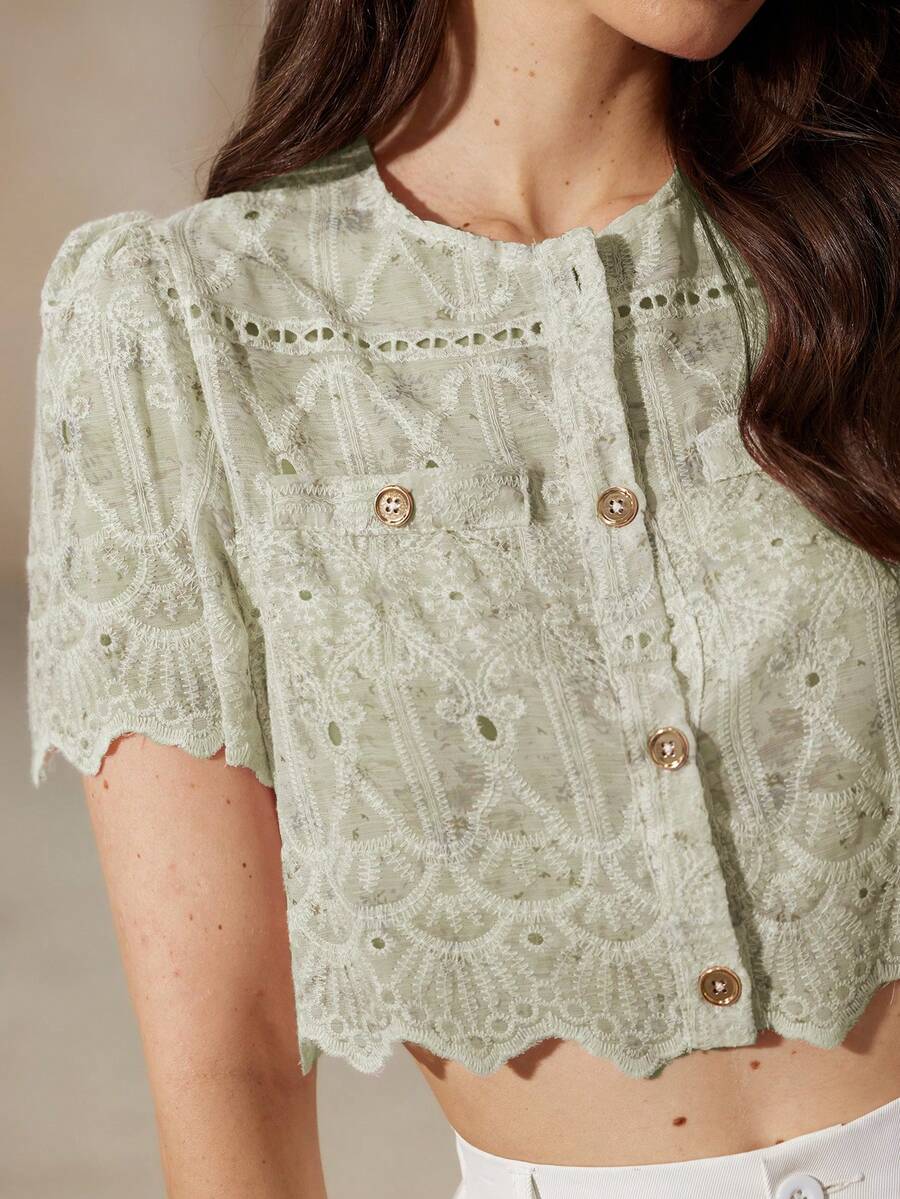 BELROSIE Blusa ricamata con fiori di ciliegio, design con scollo rotondo e ricamo 3D, orlo ondulato per un aspetto lusinghiero, tessuto fluido, romantica per primavera, adatta per picnic e appuntamenti, camicia da donna - Verde - Visualizzare 1