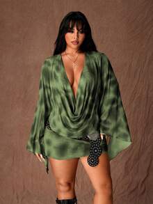 Rustia Deep Draped Neck Leopard Print Mesh Bodycon Mini Dress With Flared Sleeves, Sexy Party Wear For Women, Early Autumn - Green - View 5