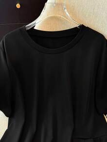 GlowEve CURVE 大码女式显瘦腰部不对称下摆短袖T恤，时尚夏季新品 - 黑色 - 查看 5