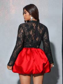 Viva Relle 大码女式黑色高领蕾丝刺绣拼接喇叭下摆长袖迷你连衣裙，适合秋季、机场旅行、生日派对、夜店派对、正式场合、婚礼宾客等场合穿着。 - 紅色 - 查看 2