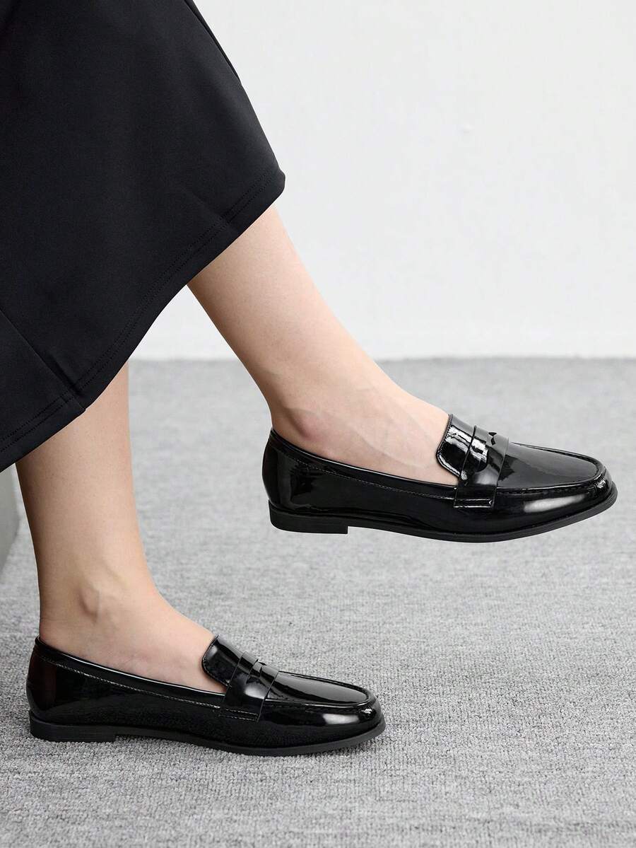 CUCCOO BIZCHIC 女士圆头平底黑色经典简约舒适平底鞋，女士乐福鞋，通勤百搭日常工作外出必备女鞋 - 黑色美人鏡 - 查看 1