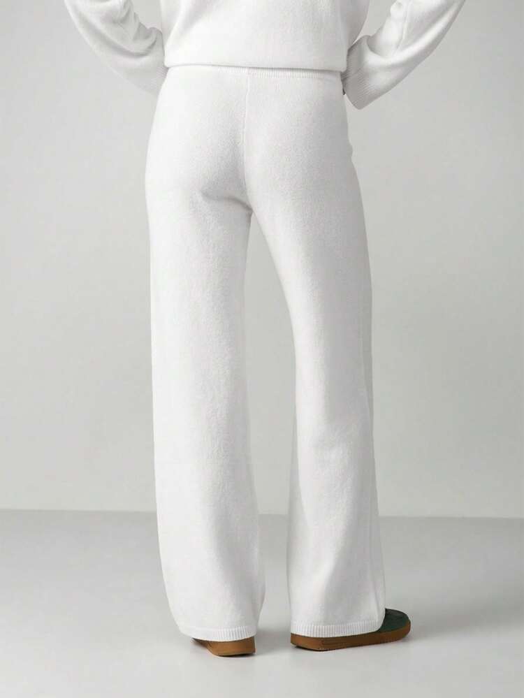 MISSGUIDED Knit Sweater Pants With Logo Detail Straight Leg Drawstring Waist Cozy Winter Lounge Bottoms For Casual Comfort