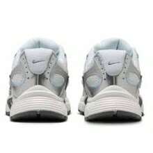 Nike V5 RNR - Summit White/Blue Tint/Photon Dust/Smoke Grey - View 3