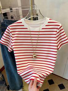 Resyla Camiseta de mujer de cuello redondo ajustada de manga corta con estampado digital en toda la prenda - Multicolor - Ver 5