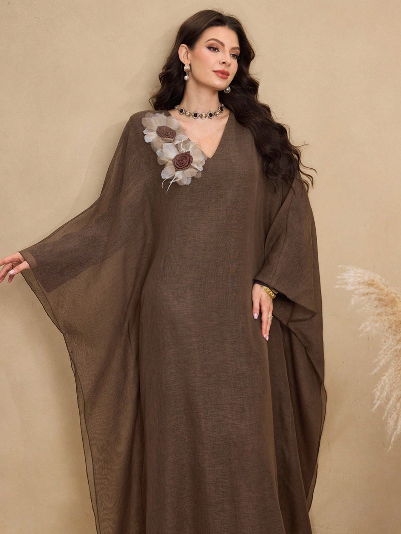 Al Najma جلابيات قفاطين بونشو نسائي من الشيفون مزي...