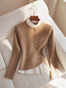 SHEIN Frenchy Áo thun nữ tay dài cổ cao cài nút, áo cài nút kim loại, áo xếp ly, áo màu nâu cho nữ, áo tay dài màu nâu, áo màu nâu cà phê, áo kiểu màu nâu, áo chui đầu màu nâu, áo nữ thanh lịch, mùa thu, áo thun giữ nhiệt, áo phối màu, áo kiểu thường ngày cho nữ, phong cách Pháp thanh lịch, cổ điển, tối giản, phù hợp mặc hàng ngày, áo kiểu nữ thanh lịch, mùa đông cho nữ, thường ngày cho nữ, bữa sáng cho nữ, phù hợp cho thường ngày và kỳ nghỉ, xuân/thu, phong cách Pháp, phụ nữ Paris, phong cách châu Âu, kỳ nghỉ châu Âu, thu/đông, phù hợp cho mọi mùa, mùa đông cho nữ, năm mới, phụ nữ năm mới, phong cách Pháp thường ngày, cổ điển, tối giản, phù hợp mặc hàng ngày, phong cách Pháp, phong cách châu Âu - Màu Khaki - Xem 1