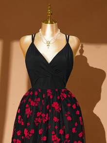 DreamSkyne 大码玫瑰花卉植绒网纱A字吊带裙 - 彩色 - 查看 6