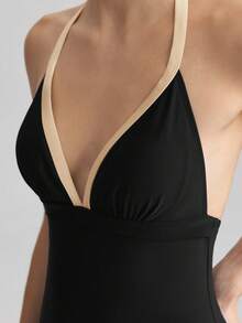 Ontre 2026春夏新款女士沙滩装，独立日主题，舒适休闲风，修身剪裁，女士连体泳衣，藏蓝色搭配杏色撞色，挂脖设计，平角短裤，春夏沙滩装，沙滩泳衣，舒适休闲泳装，适合游泳 - 黑色 - 查看 7