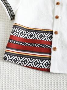 SHEIN 2pcs/Set Toddler Baby Boy Traditional Pattern Color Block Polo Shirt&Shorts,Casual Boho Birthday Outfit,Black And White,Summer Festivals Celebration - White - View 5