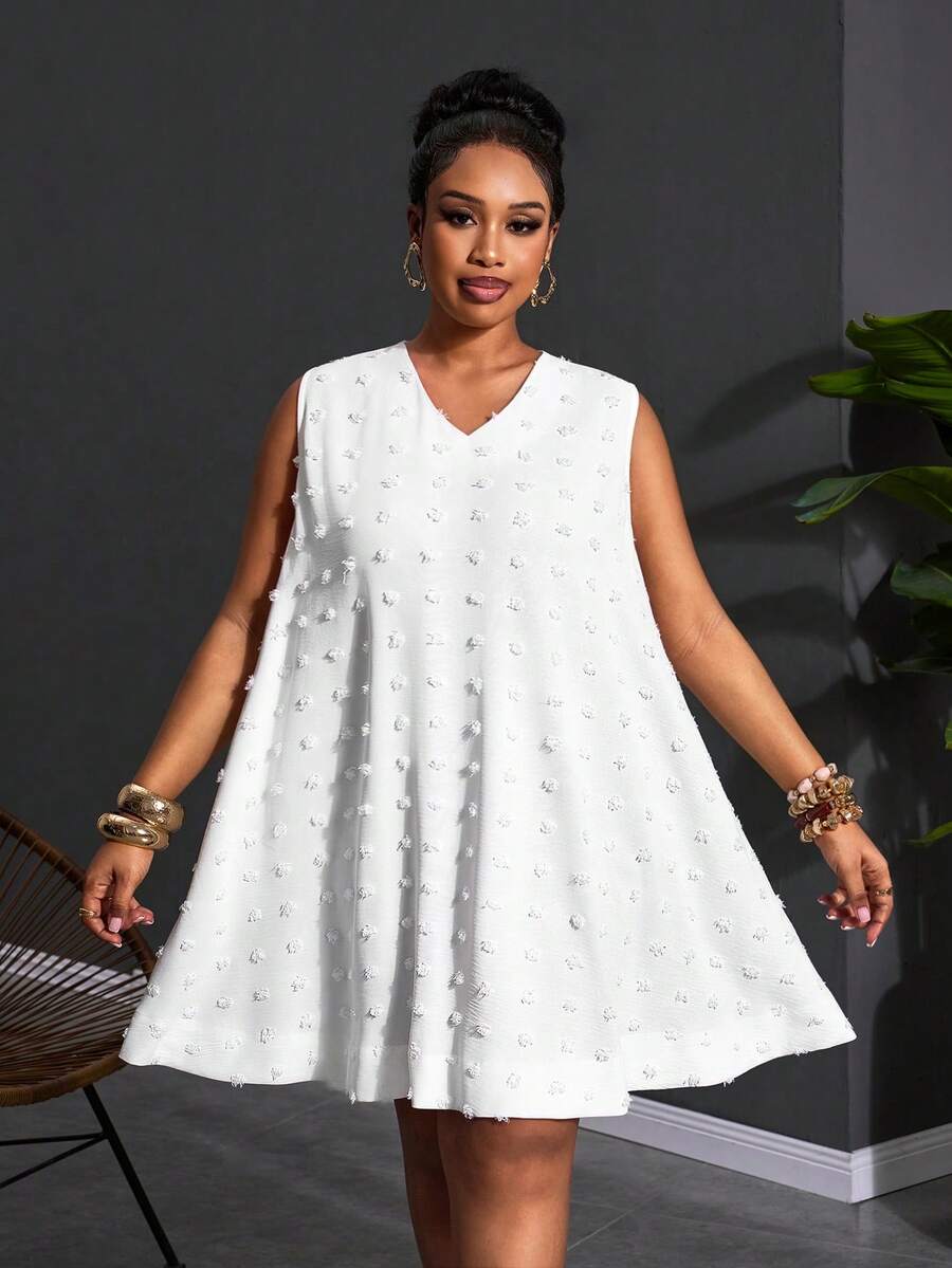 Slaydiva 大码女式夏季纯白色V领波点宽松A字迷你连衣裙，适合夏季穿着，也适合圣诞节、新年、感恩节、海滩、优雅场合、社交活动、通勤、日常穿着、商务、机场、派对、毕业典礼等场合。 - 白色 - 查看 1
