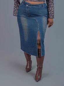 CurvyTilda Plus Size Women Casual Denim Mini Skirt, Suitable For Daily Wear, For Hourglass Body Shape