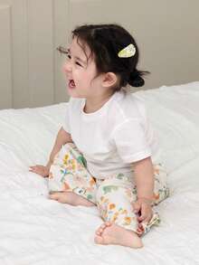 DAZY 2 piezas Conjunto de ropa de estar en casa para niñas pequeñas con camiseta de manga larga de unicolor y pantalones con estampado floral - Blanco - Ver 8