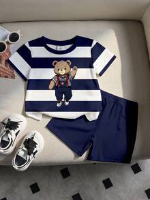 SHEIN 2件套男婴/中性婴幼儿0-3岁休闲撞色条纹小熊图案印花圆领短袖T恤和短裤套装，适合春夏、日常、户外、居家穿着，百搭时尚。 - 彩色 - 查看 2