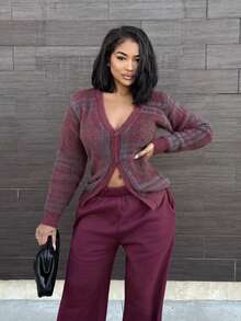 Alexandranx 蓬松针织格纹超大V领开衫，适合秋季、冬季夜晚外出、街头风，可爱性感，未裁剪，感恩节时尚 - 彩色 - 查看 4